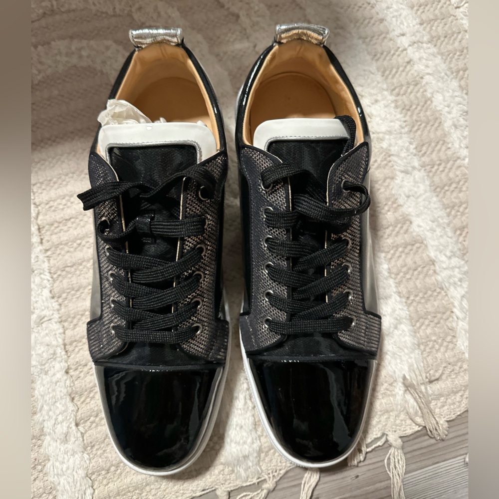 Black and Gray Men's Sneakers